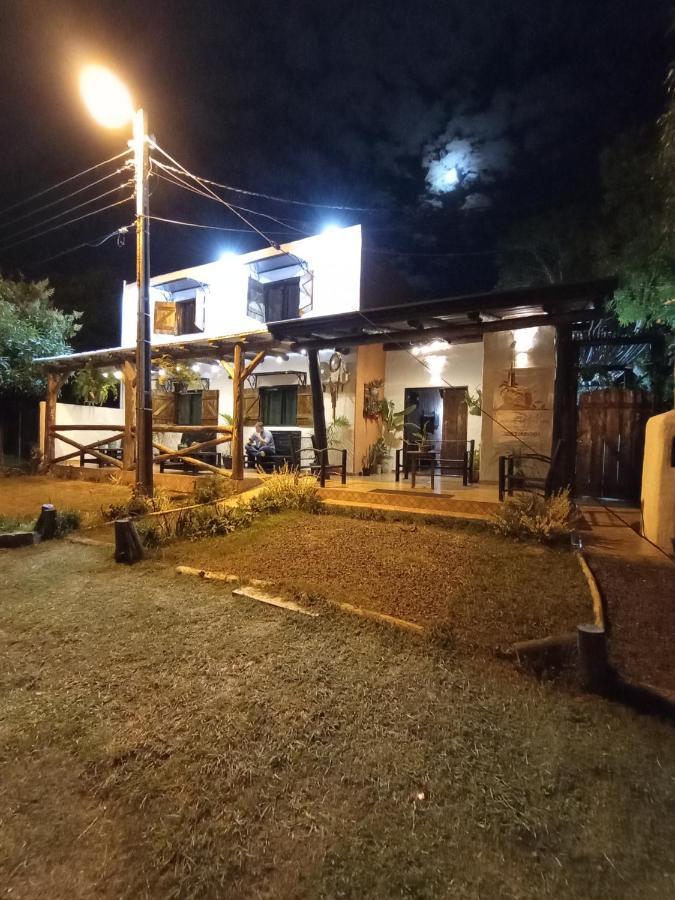 Cerca Del Rio Bed and Breakfast Carmen del Paraná Exterior foto